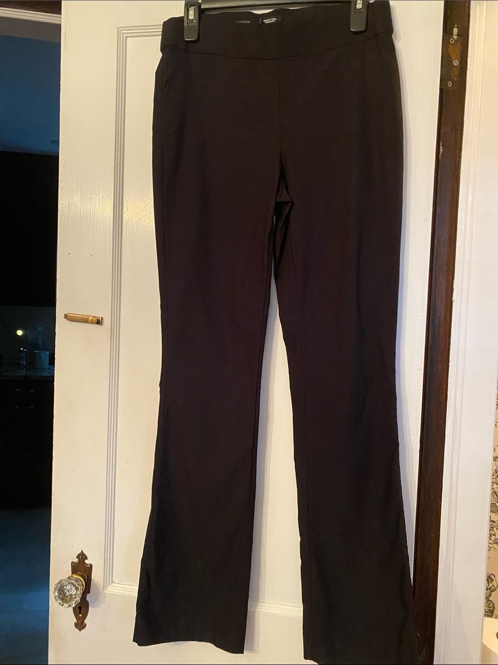 Simply Vera Wang Med Bootcut Pull On Black Pants 15.5"W x 31" lnseam Rise 10"